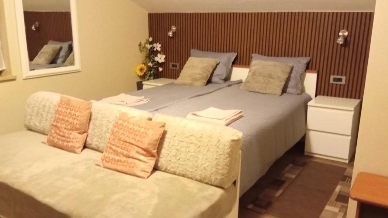 Ferienwohnung App. Marjeta Umag Exterior foto